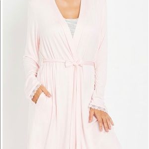 Motherhood maternity- robe